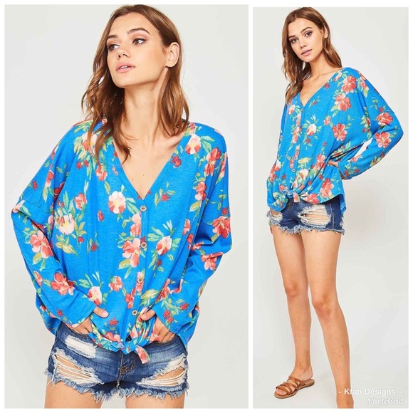 🛍LAST 1! Floral Self Tie Ribbed Knit Top! - Picture 2 of 4